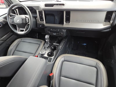 2025 Ford Bronco Outer Banks 4WD