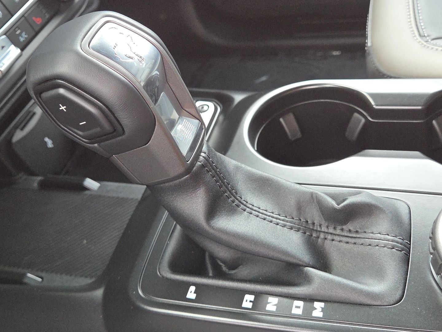 2025 Ford Bronco Outer Banks 4WD