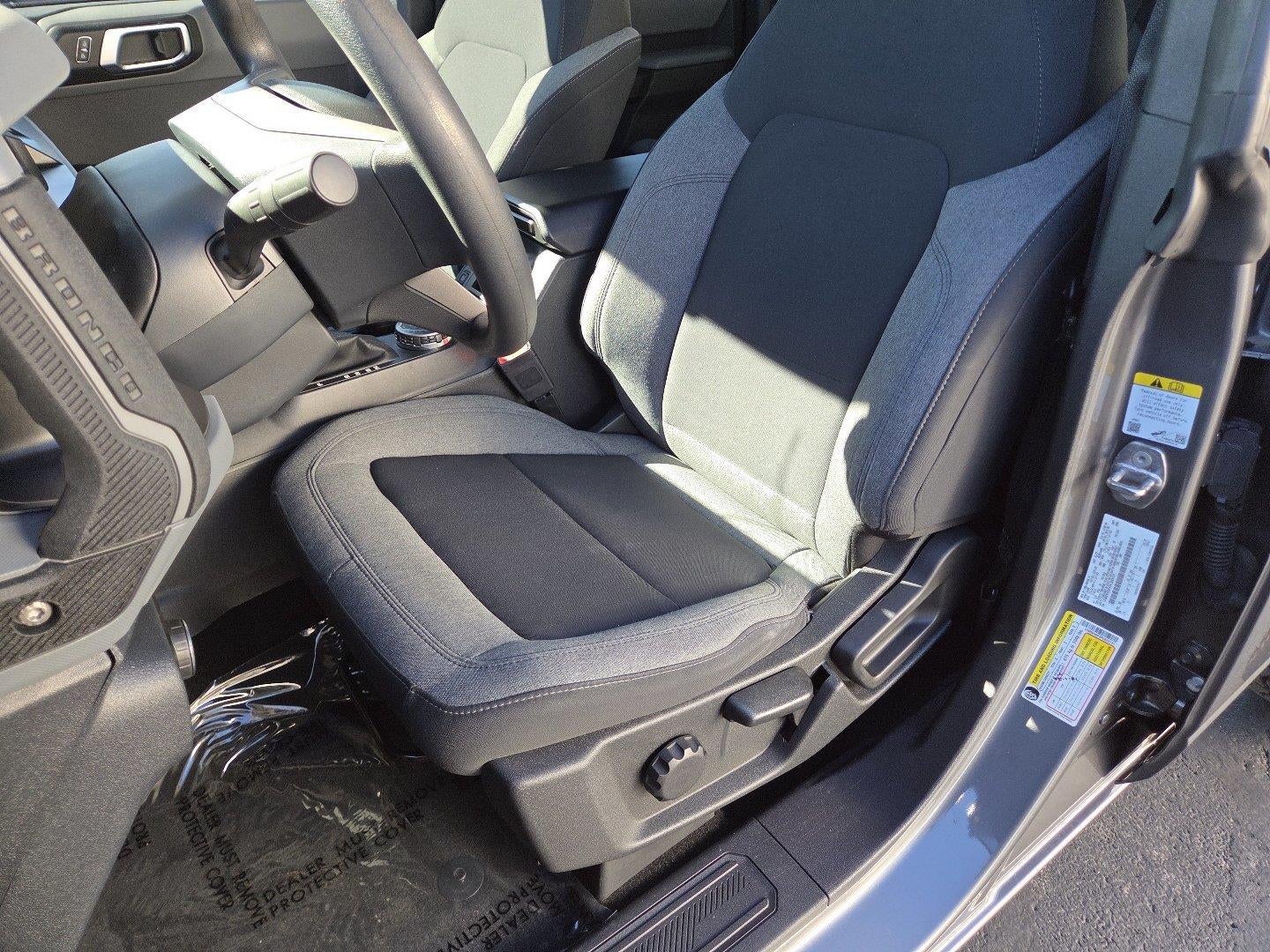 2023 Ford Bronco Base Advanced