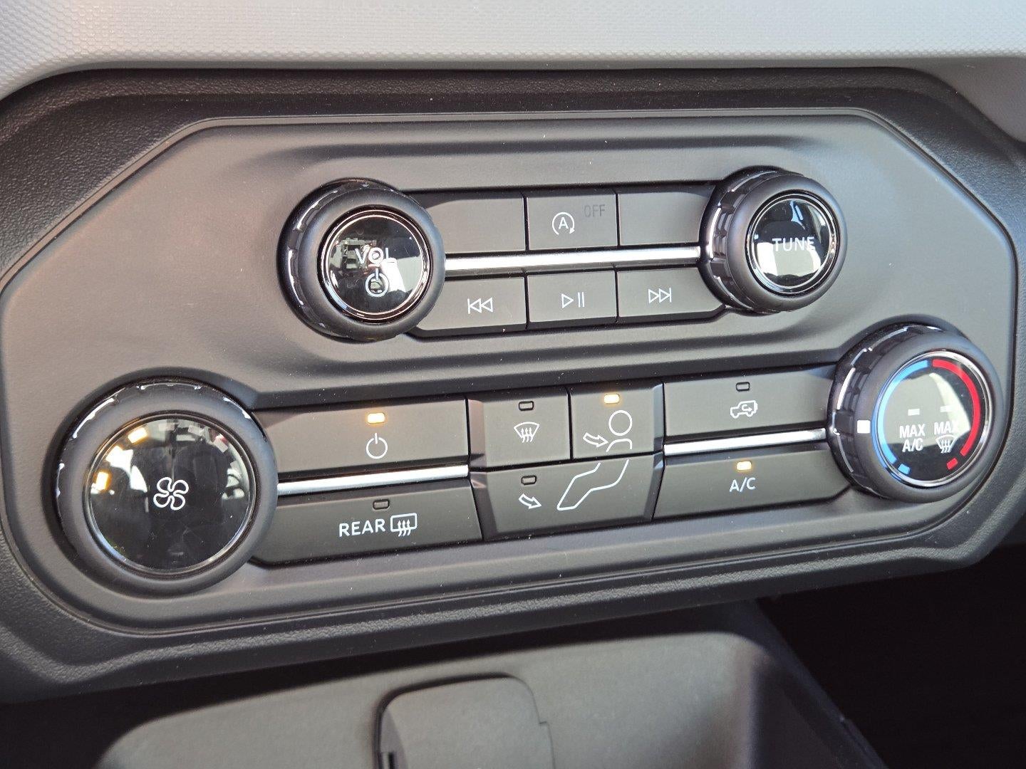 2023 Ford Bronco Base Advanced