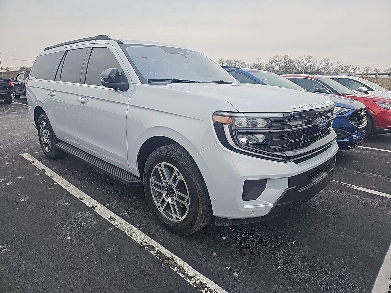 2025 Ford Expedition Max Active