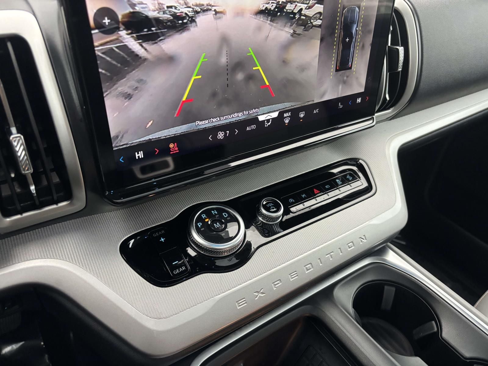 2025 Ford Expedition Max Active 4WD