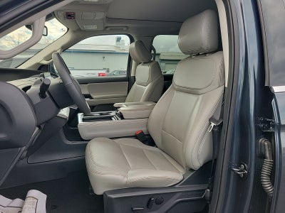 2025 Ford Expedition Max Active 4WD