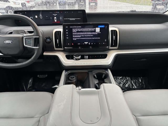 2025 Ford Expedition Max Active 4WD