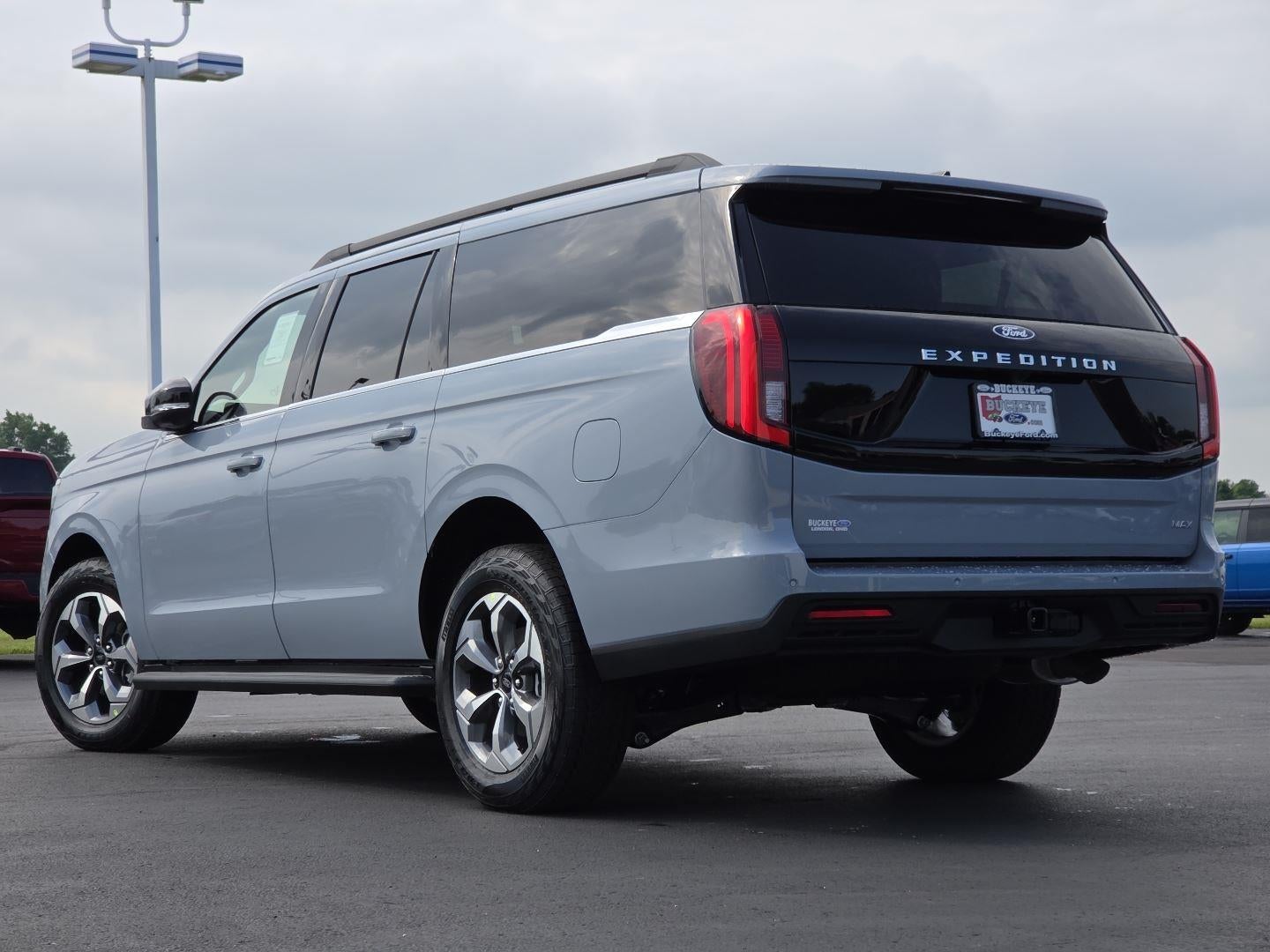 2027 Ford Expedition Max Active