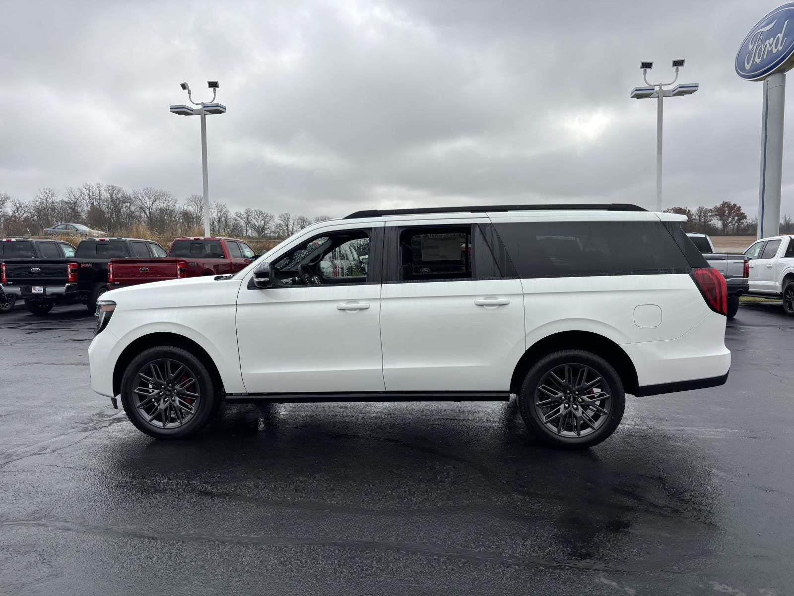 2025 Ford Expedition Max Platinum