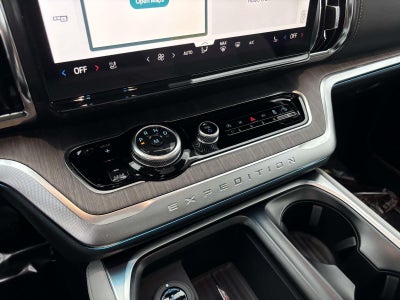 2026 Ford Expedition Max Platinum 4WD