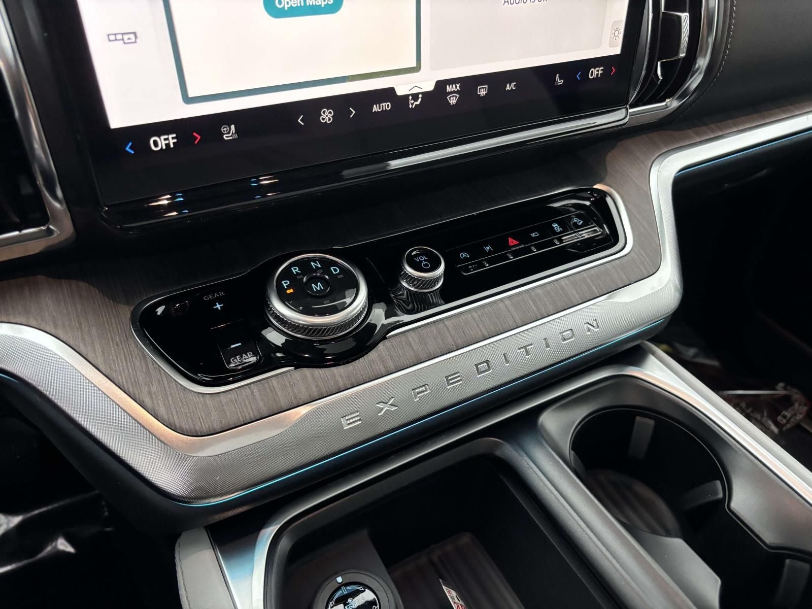 2026 Ford Expedition Max Platinum 4WD