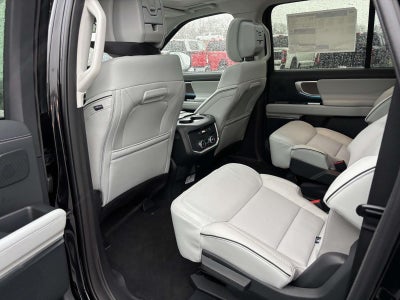 2026 Ford Expedition Max Platinum 4WD
