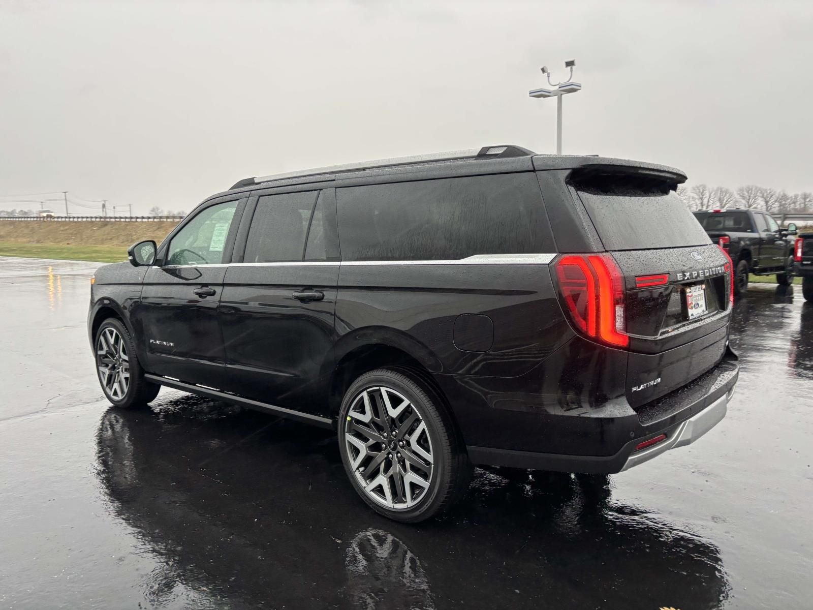 2026 Ford Expedition Max Platinum 4WD