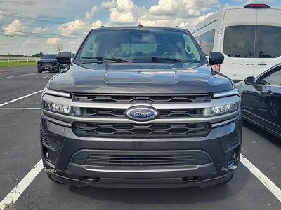 2023 Ford EXPEDITION XLT