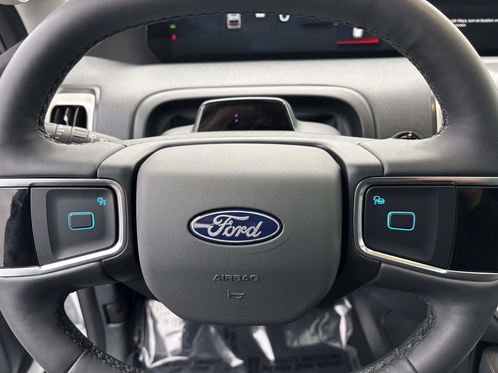 2025 Ford Expedition Active 4WD