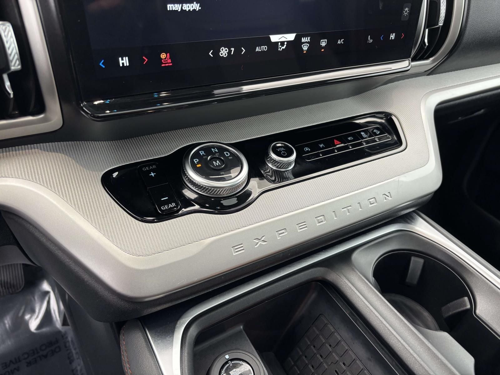 2025 Ford Expedition Active 4WD