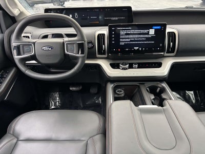 2025 Ford Expedition Active 4WD