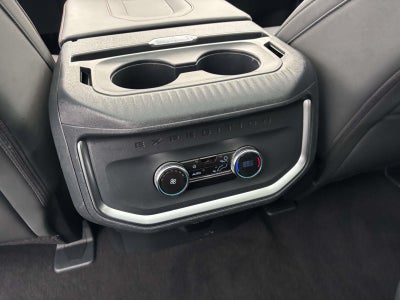 2025 Ford Expedition Active 4WD