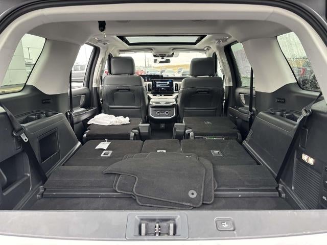 2025 Ford Expedition Active 4WD