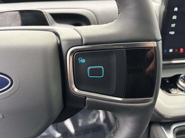 2025 Ford Expedition Active 4WD