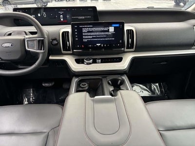 2025 Ford Expedition Active 4WD