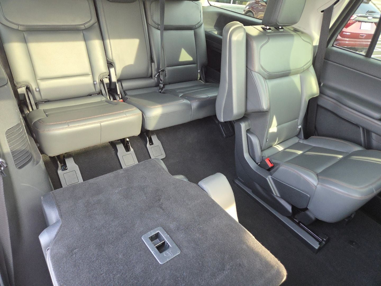 2025 Ford Expedition Active 4WD