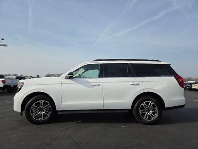 2025 Ford Expedition Active 4WD