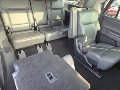 2025 Ford Expedition Active 4WD