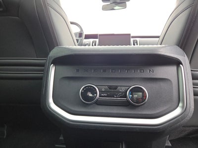 2025 Ford Expedition Active 4WD