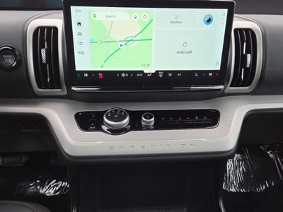 2025 Ford Expedition Active 4WD