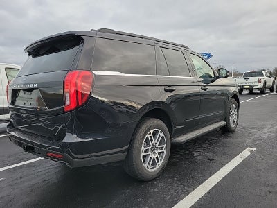 2025 Ford Expedition Active 4WD