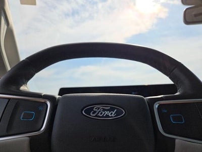 2025 Ford Expedition Platinum Ultimate 4WD