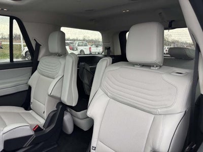 2025 Ford Expedition Platinum Ultimate 4WD