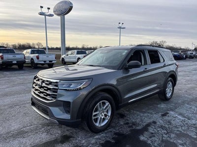 2025 Ford Explorer Active