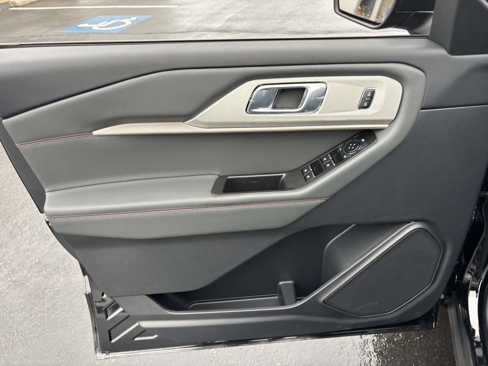 2026 Ford Explorer Active 4WD