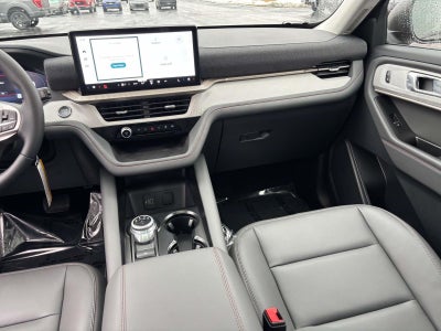 2026 Ford Explorer Active 4WD