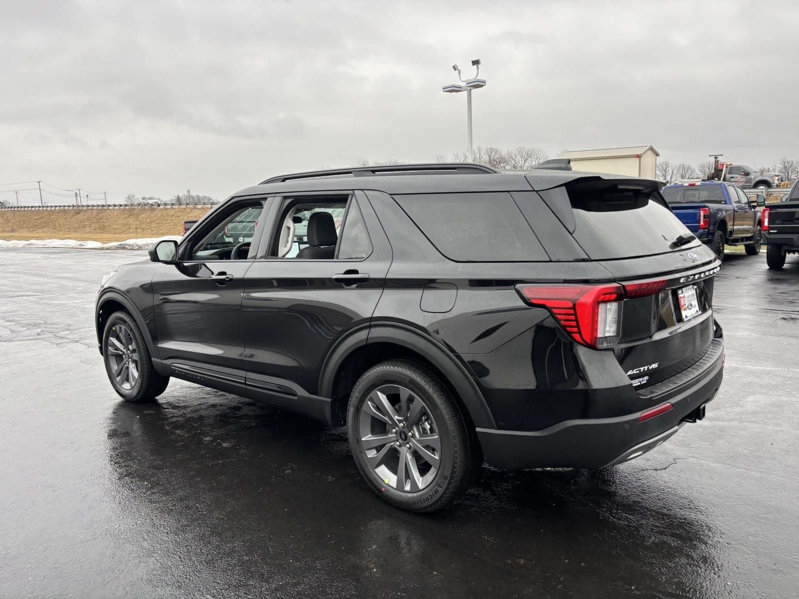 2026 Ford Explorer Active 4WD