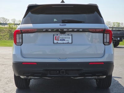 2026 Ford Explorer Active 4WD