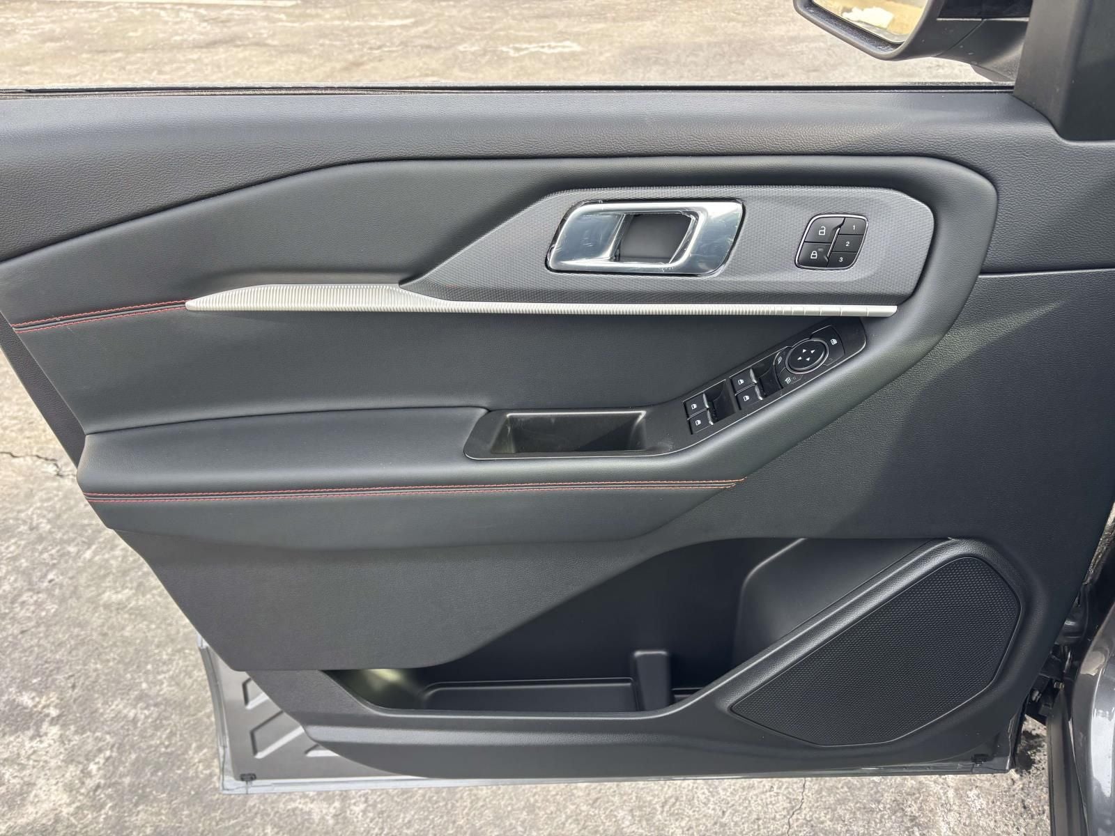 2026 Ford Explorer ST-Line 4WD