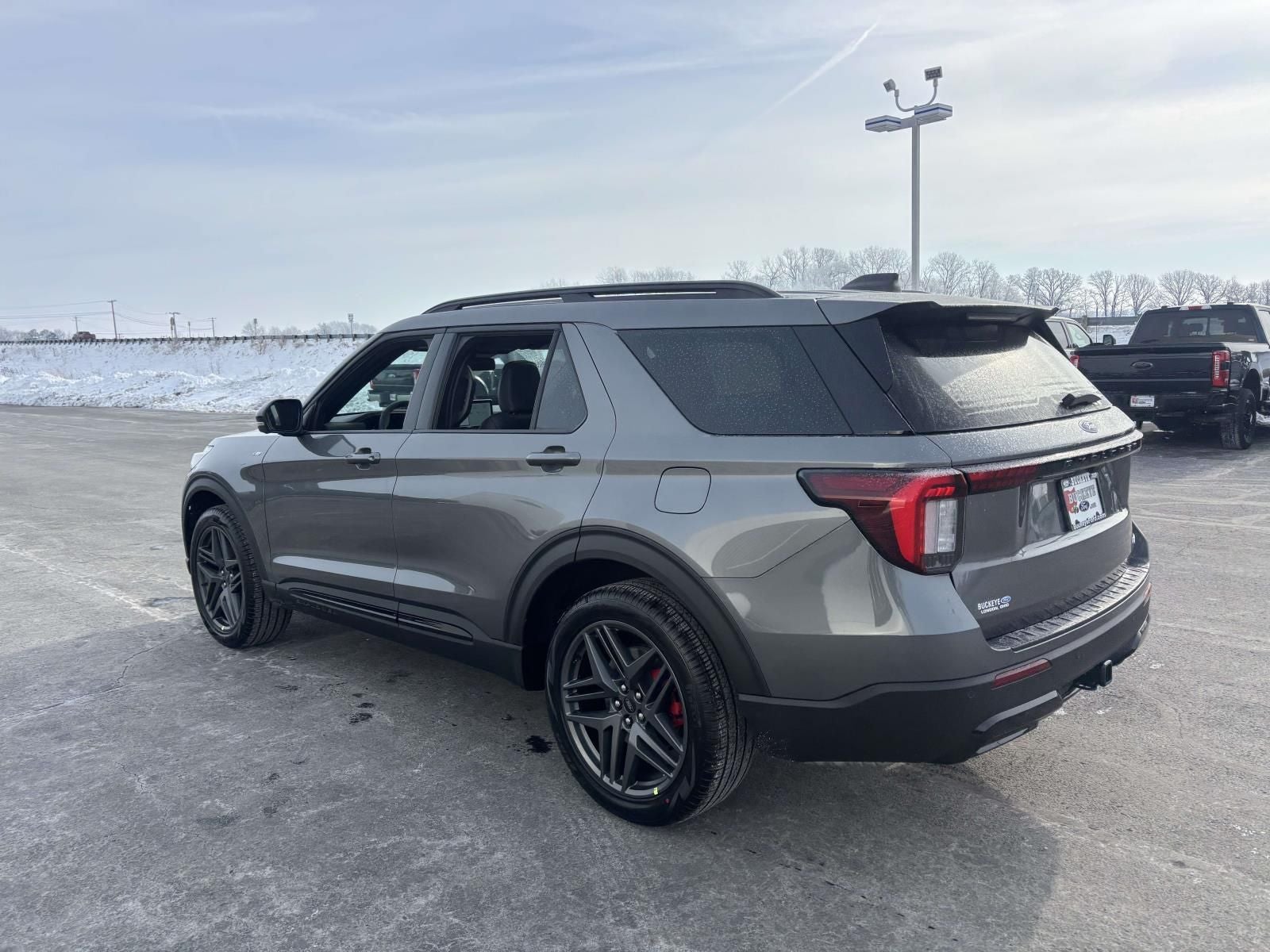 2026 Ford Explorer ST-Line 4WD