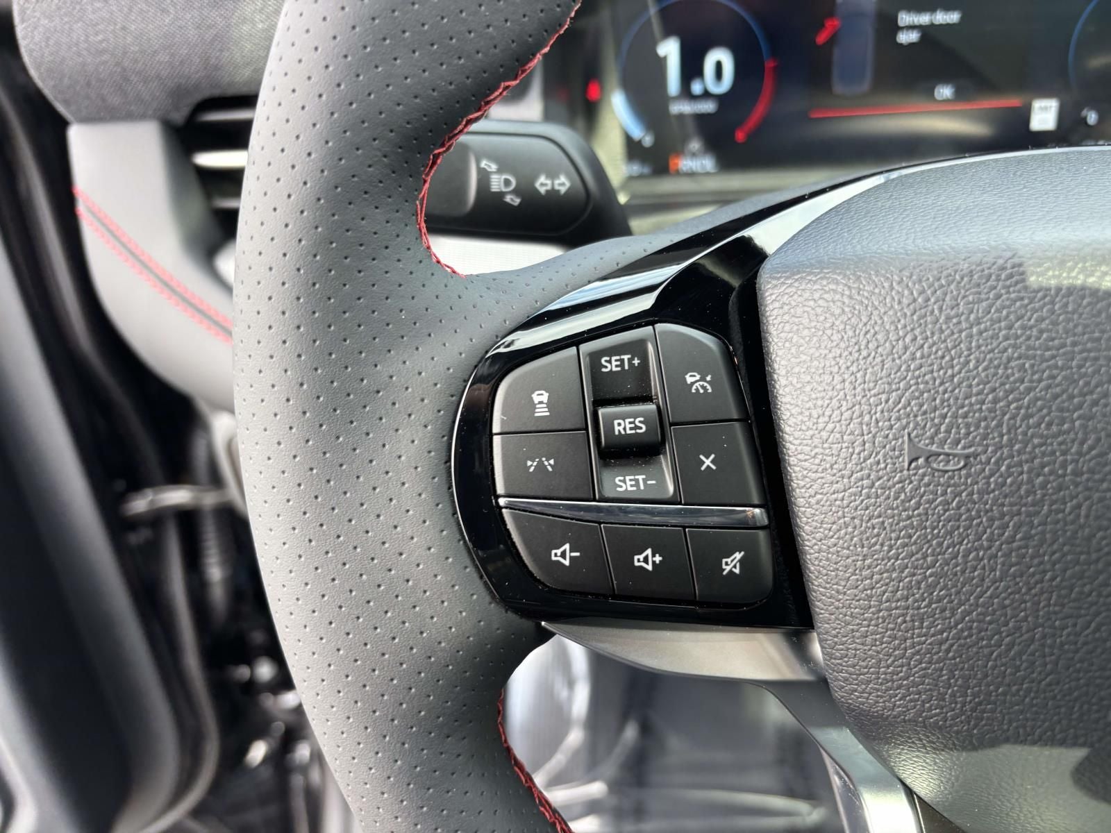 2026 Ford Explorer ST-Line 4WD