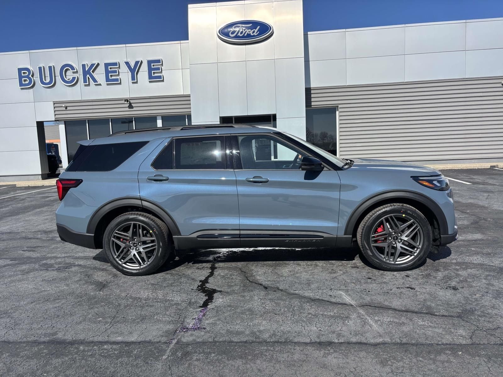 2026 Ford Explorer ST 4WD