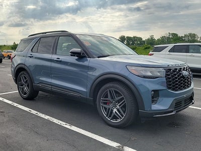 2025 Ford Explorer ST