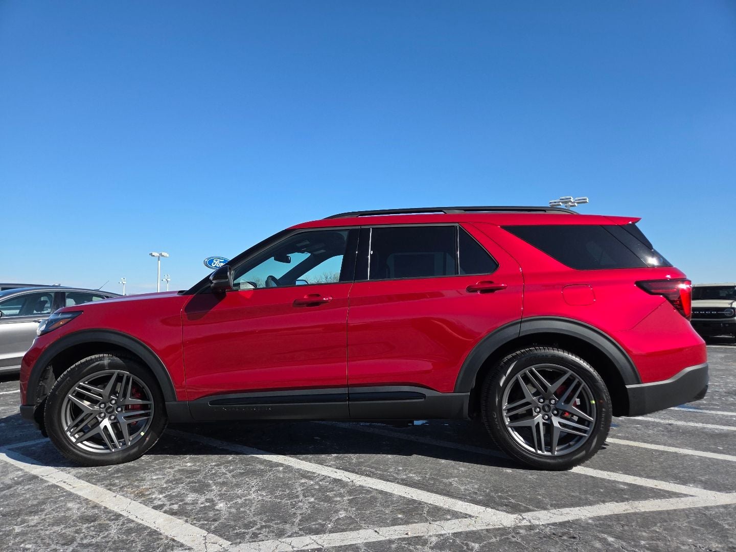 2026 Ford Explorer ST 4WD