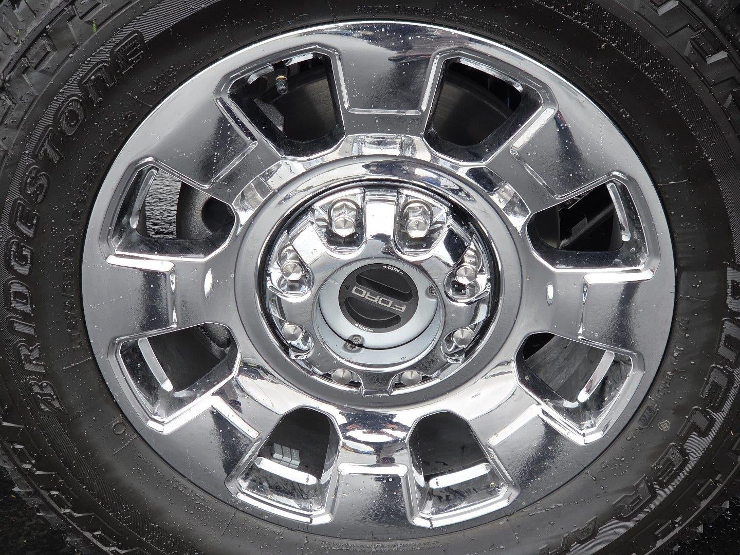 2027 Ford Super Duty F-350 Lariat