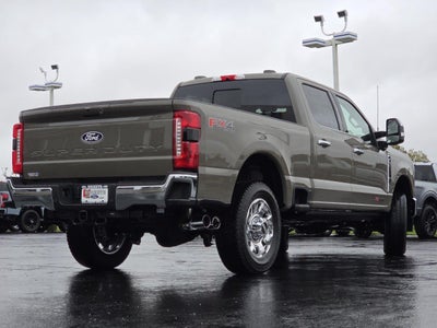 2027 Ford Super Duty F-350 Lariat