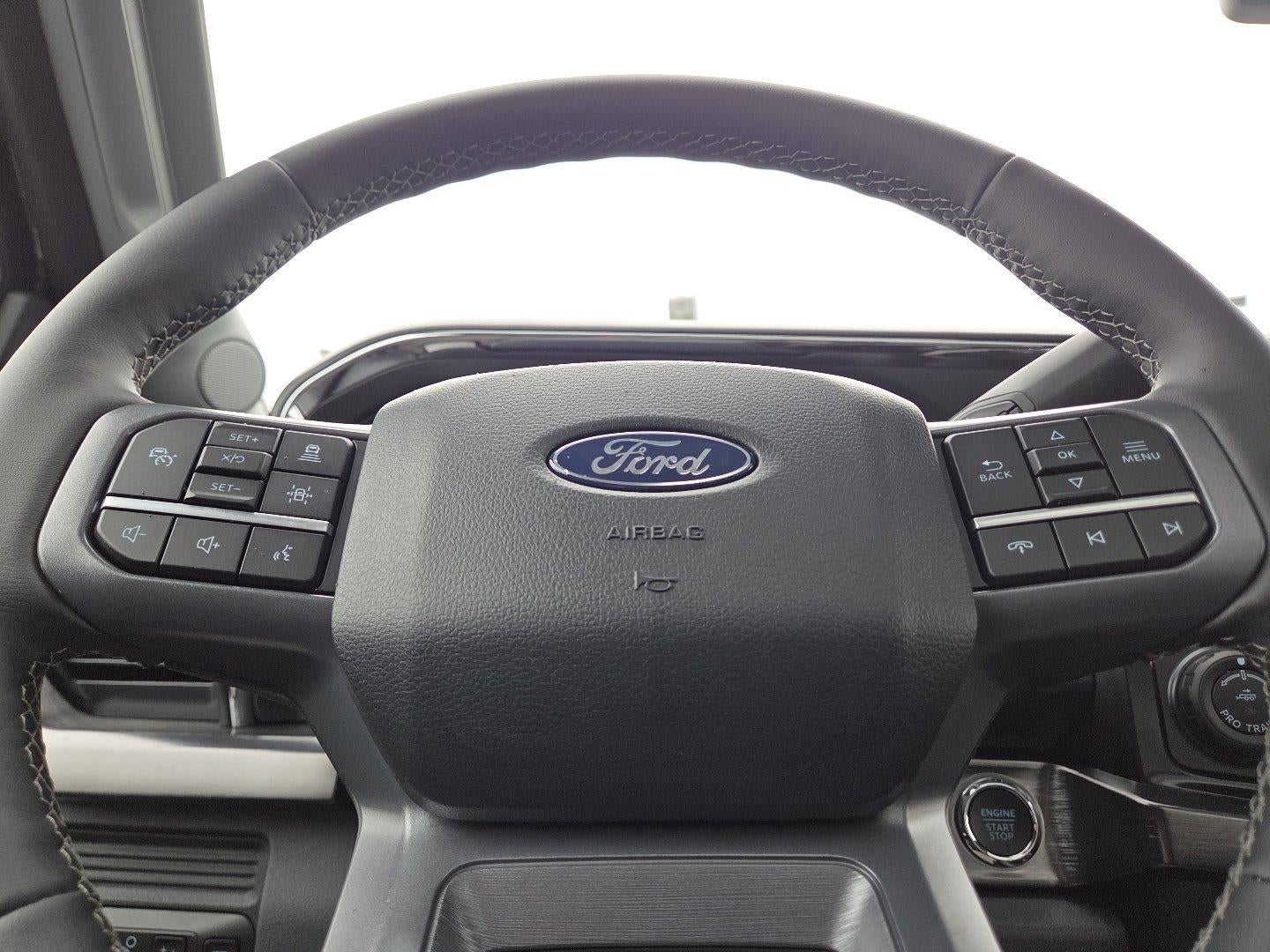 2027 Ford Super Duty F-350 Lariat