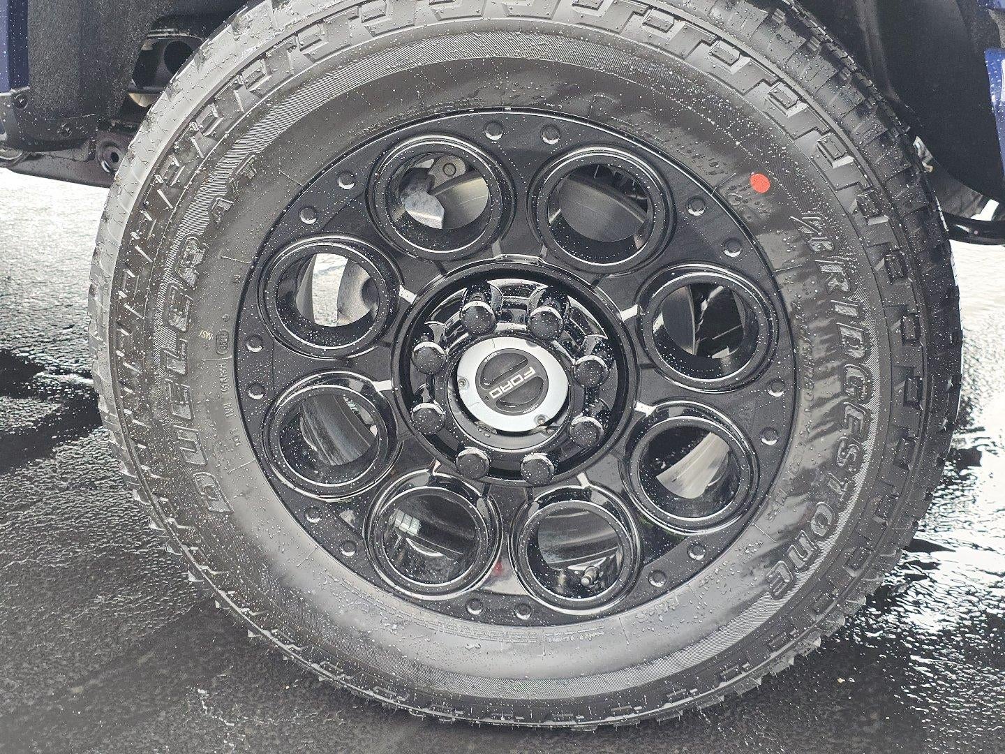2027 Ford Super Duty F-350 XLT