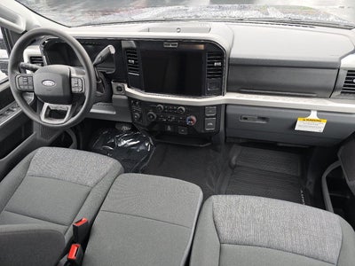 2027 Ford Super Duty F-350 XLT