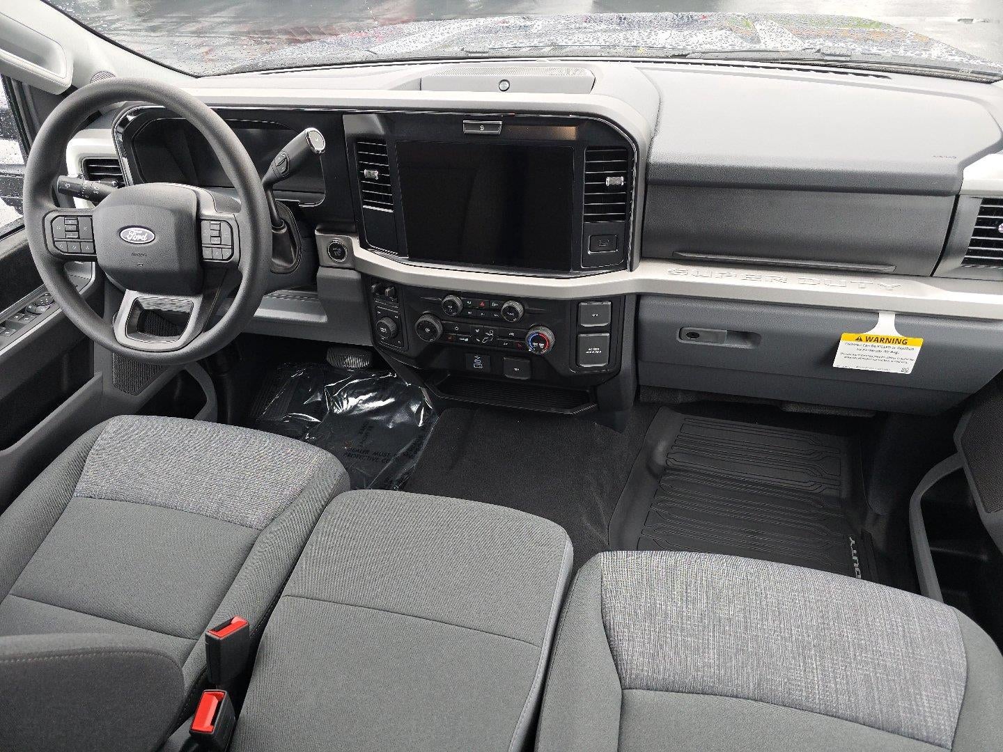 2027 Ford Super Duty F-350 XLT