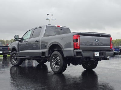 2027 Ford Super Duty F-350 XLT