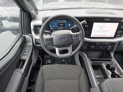 2027 Ford Super Duty F-350 XLT