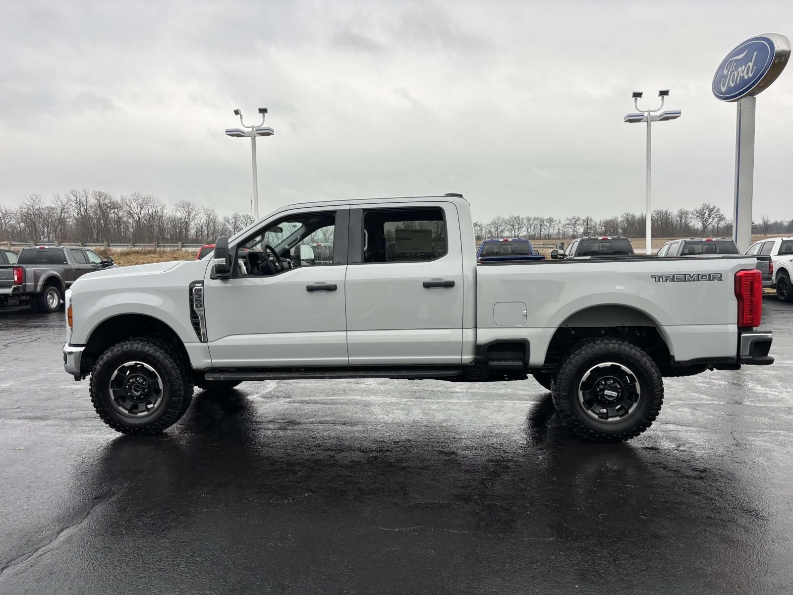 2026 Ford F-350SD XLT Tremor 4X4